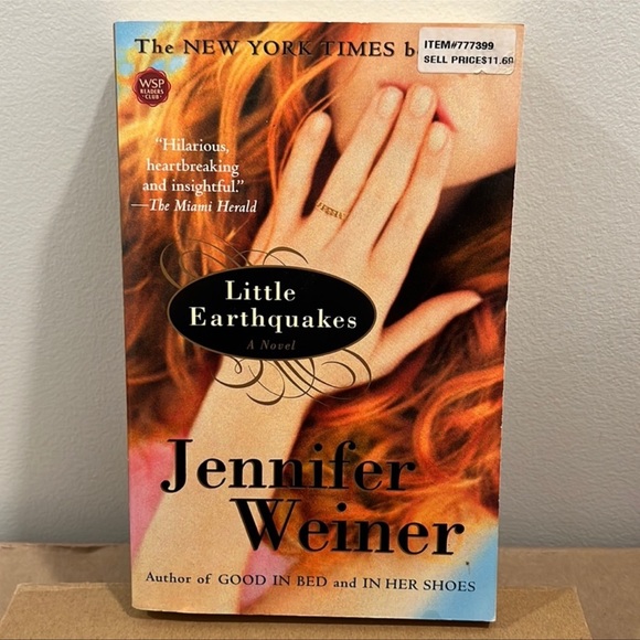 ⭐️5 for $15⭐️ Little Earthquakes by Jennifer Weiner | Book - Picture 1 of 2